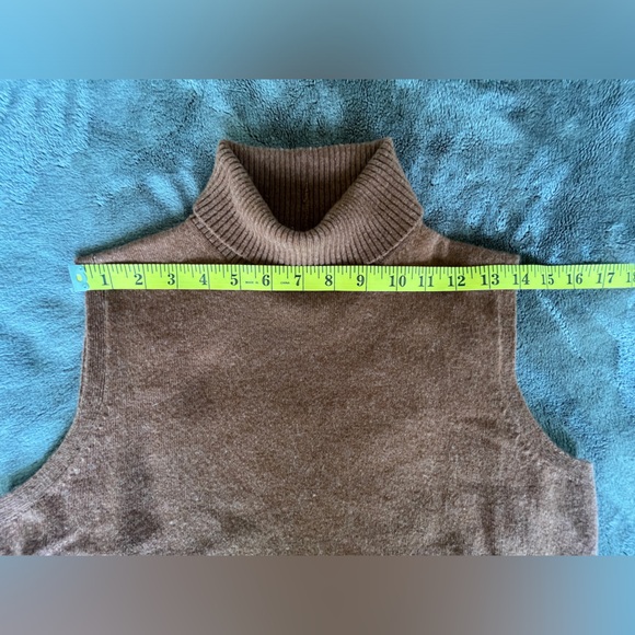 Lafayette 148 New York Cashmere Turtleneck top size M - Picture 11 of 12